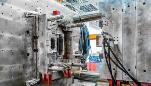 The Complete Guide to Molding Machines for Plastics Manufacturing