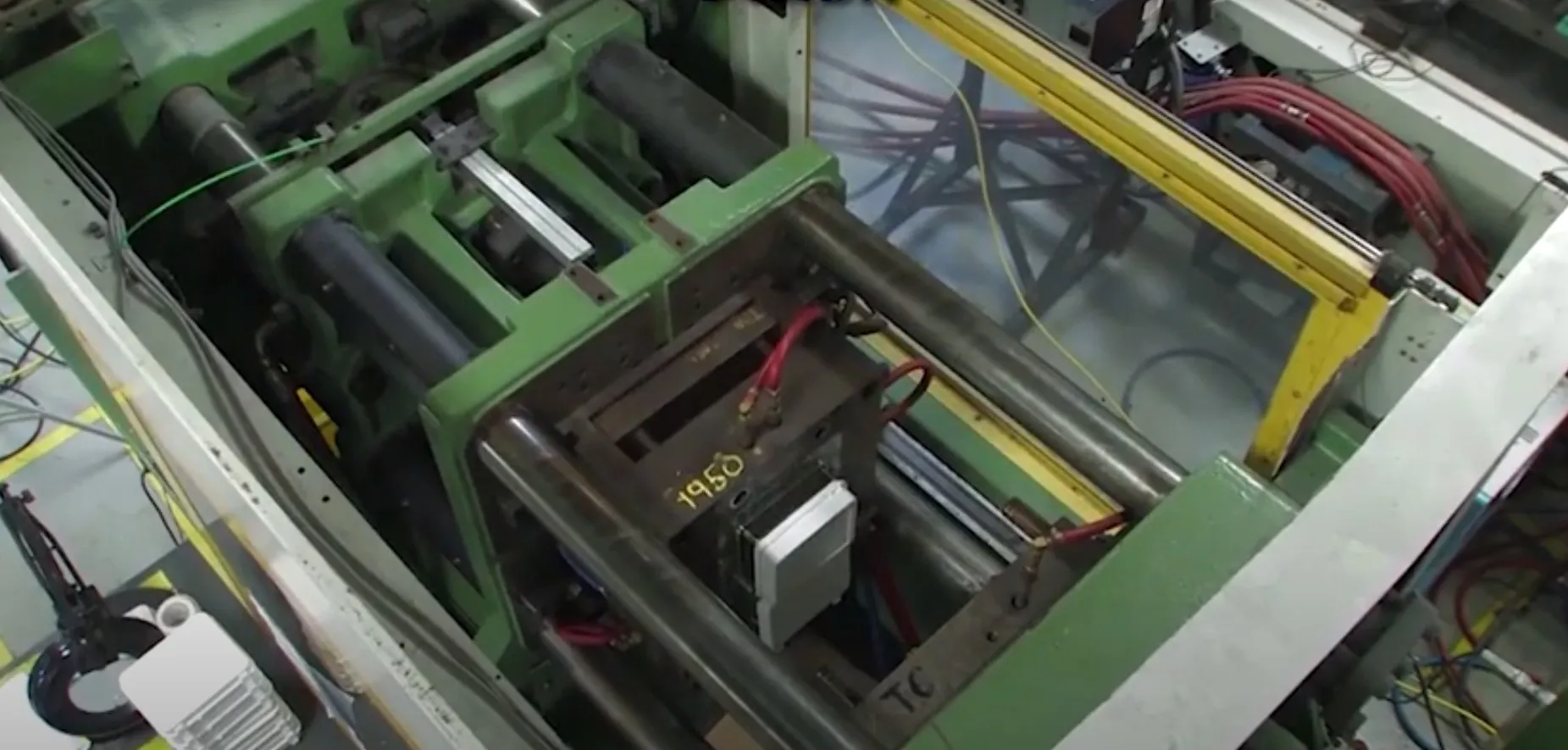 Flash in Injection Molding Causes, Effects, and Solutions TDL